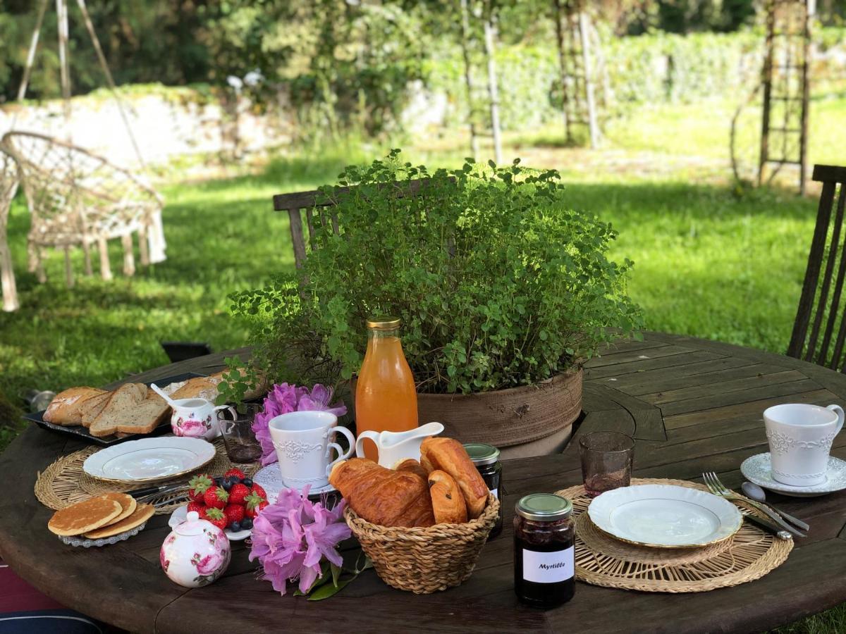 Manoir De Chantemerle Sainte-Fortunade 外观 照片